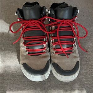 Men's High-Top Sneakers with Red Laces